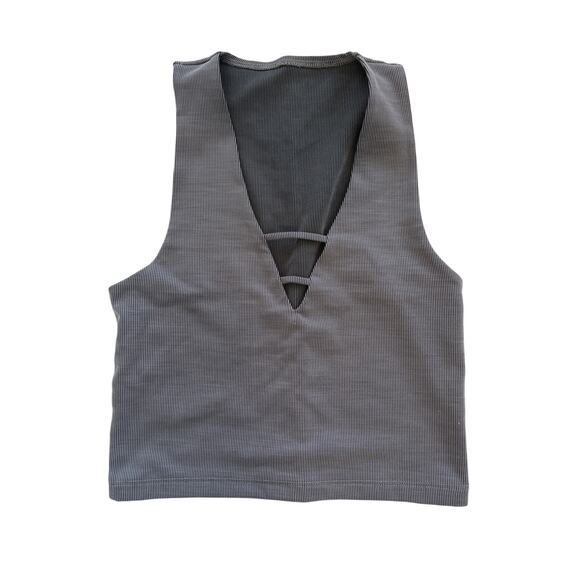 Beyond Yoga Gray Deep V Long Line Sleeveless Top Size Small - Picture 1 of 2